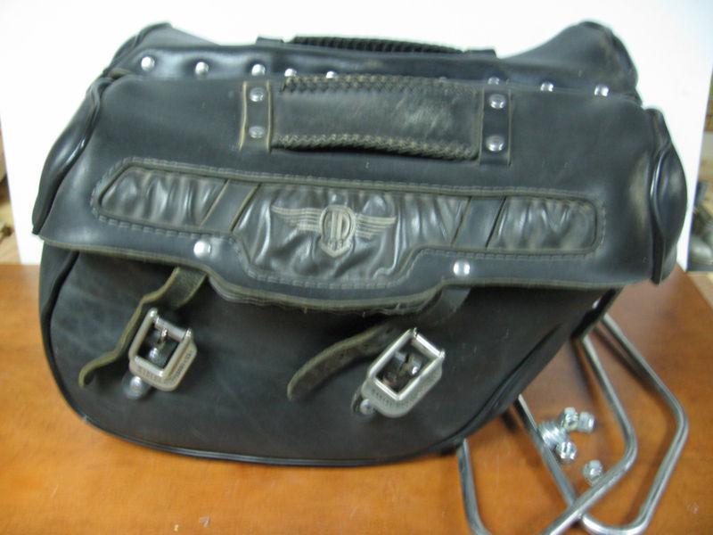 Pair of harley davidson leather saddlebags #6001-6002 with brackets