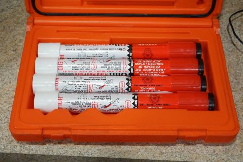 Olin alert/locate marine emergency signal kit w/ orange case new nos
