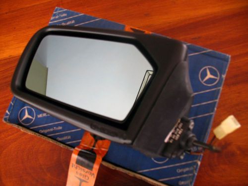 Mercedes benz w107 side view mirror left sl r107 oem nos boxed 280sl 560sl 300sl