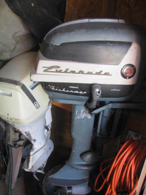 1957 EVINRUDE 5.5 FISHERMAN W/FUEL TANK AND FUEL LINE RUNS GREAT, US $0.99, image 2