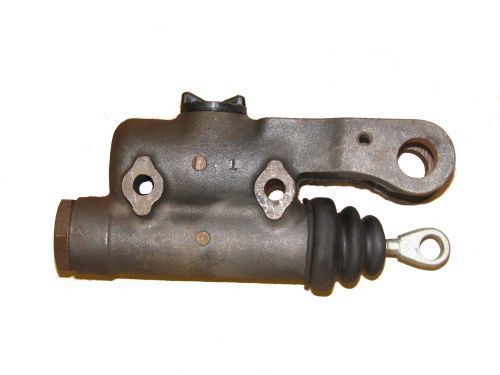 Brake master cylinder 60 61 62 63 64 65 gmc 5000 bus &amp; f.c.