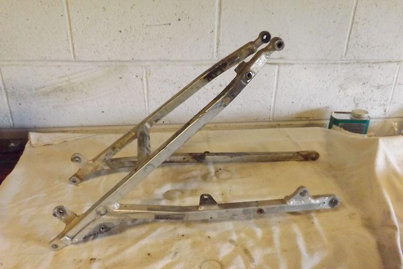 2004 04 suzuki rmz250 rmz 250 subframe sub frame