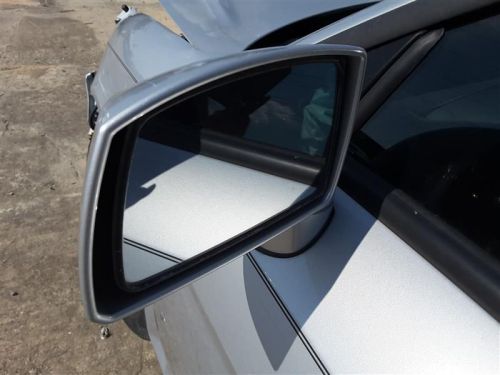 Driver left side view mirror power non-heated fits 05-08 tiburon 162053