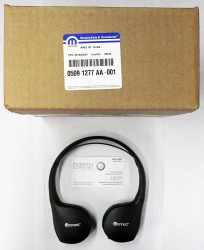 08-16 town &amp; country caravan new oem mopar rear video player wireless headphones