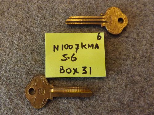 Set of 2 key blank  uncut blade 6270ln, sar3r, 6sa3, 049km  s-6, u07ln, sar-1,