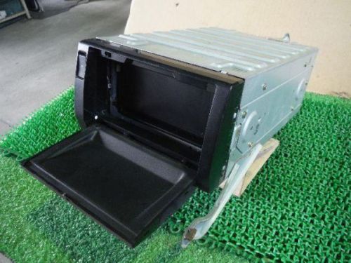 Toyota crown majesta 1995 cd changer [2161250]