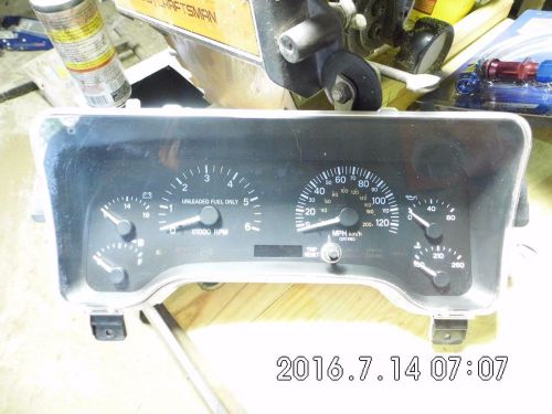 Jeep instrument cluster with tach