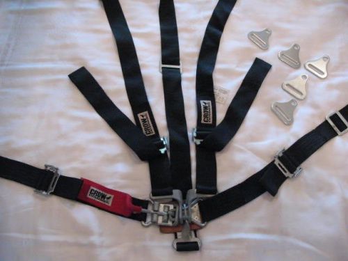 Out dated seat belts for junior dragster car by crow enterprize, driver restrait