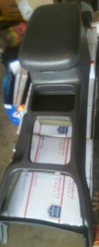 01-04 jeep grand cherokee center console dark gray agate arm rest cup holder