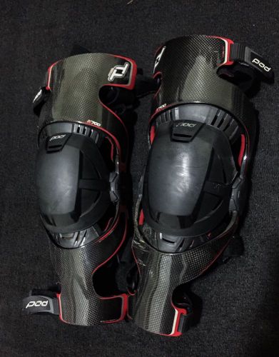 Pod k700 knee brace xl black/red