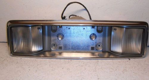 94-99 cadillac deville trunk mounted license plate holder / reverse lights