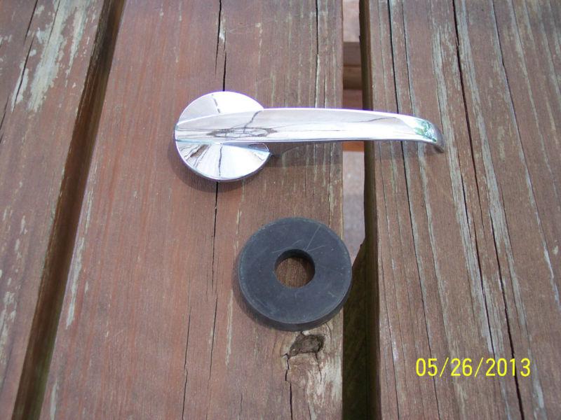 Sell Volvo 544, Amazon inside door handles in East Syracuse, New York