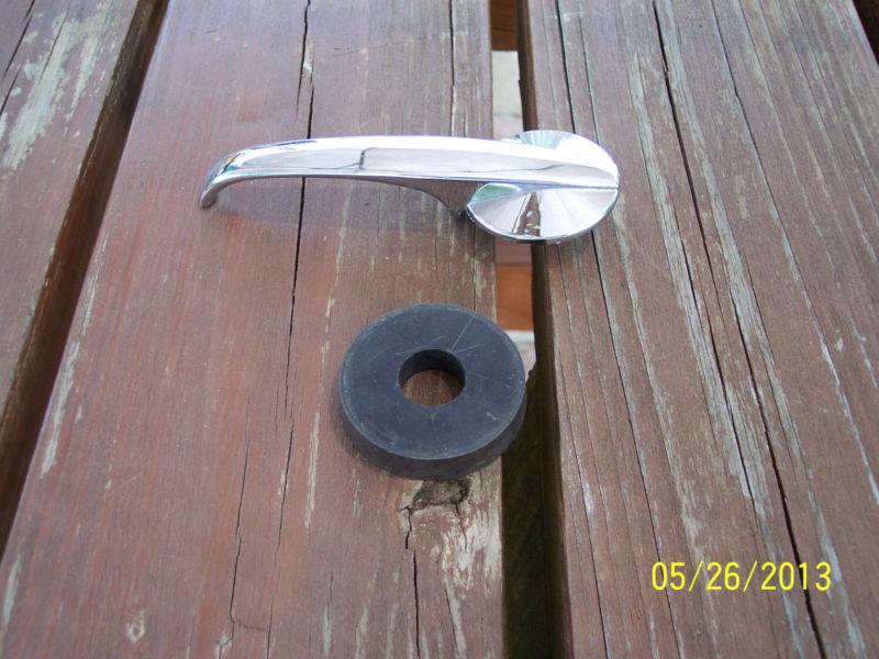 Sell Volvo 544, Amazon inside door handles in East Syracuse, New York