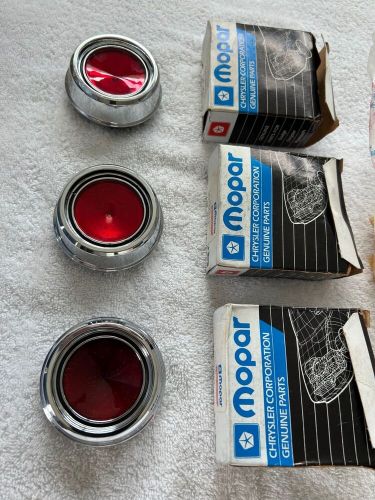 NOS MoPar 1978-1980 Charger Cordoba Magnum Diplomat etc Red Wheel Center Cap OEM, US $149.95, image 2