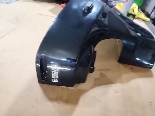 2001 Suzuki 25 HP 4 Stroke Side Cover Port PN 61810-95J10-0EP, US $199.00, image 3