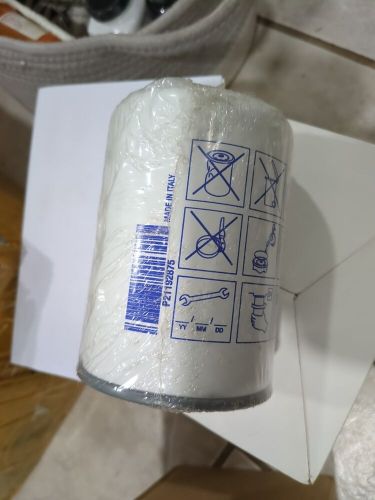 Volvo Penta Diesel Coolant Filter #21192875, US $80.00, image 2