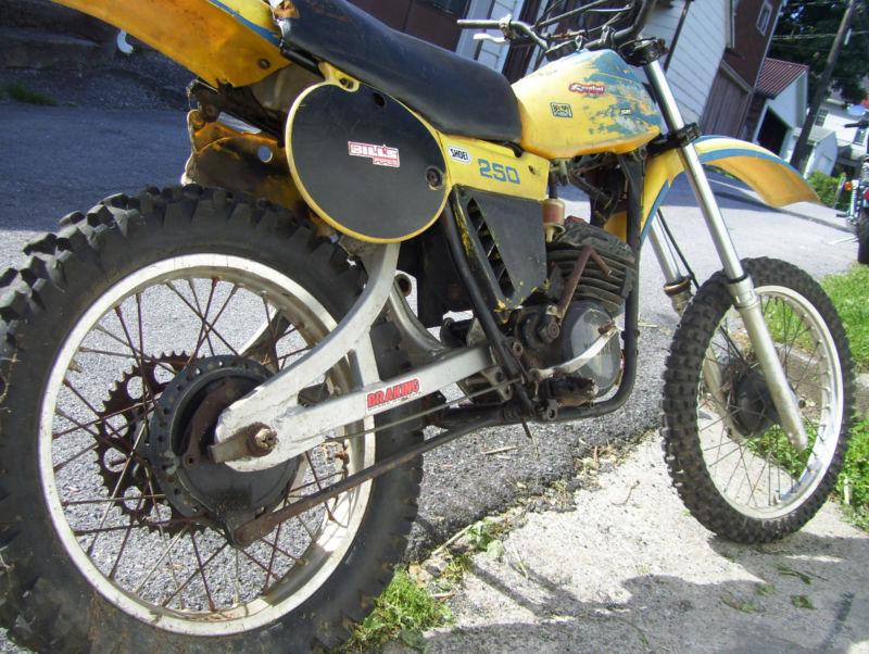 1979 YAMAHA YZ250 PARTS OR PROJECT BIKE VINTAGE AHRMA BOB HANNAH VMX DIRT IT250, US $349.00, image 4