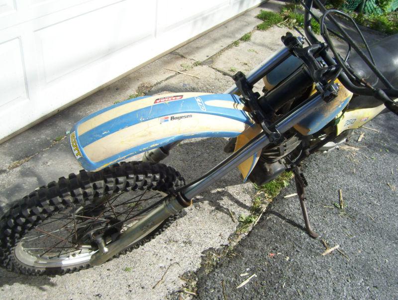 1979 YAMAHA YZ250 PARTS OR PROJECT BIKE VINTAGE AHRMA BOB HANNAH VMX DIRT IT250, US $349.00, image 8