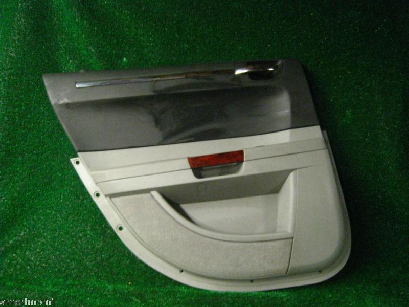 2005 chrysler 300 rear passenger door panel skin trim cover lh side