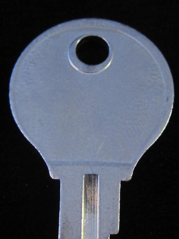 VOLKSWAGEN Transporter Van Kombi Key Blank 1955-1963 Ignition, Door & Hatch VW , US $10.95, image 4