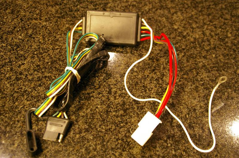 Toyota highlander 2004-2007 trailer hitch wiring  tow ready  4 way t connector