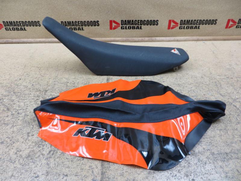Sell 2002 02 KTM 250SX 250 SX Seat Saddle & NEW Cover in Escondido