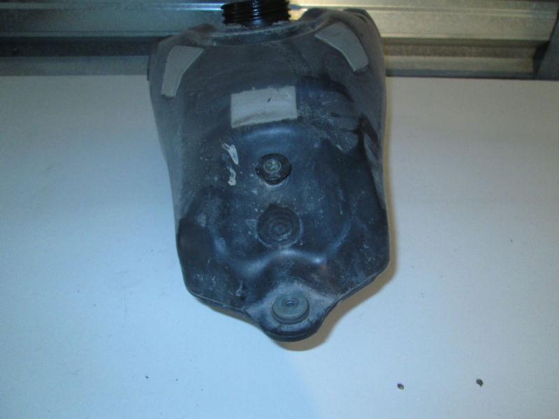 Sell 2005 Yamaha YFZ 450 gas tank in Springville, Utah, US, for US 25.00