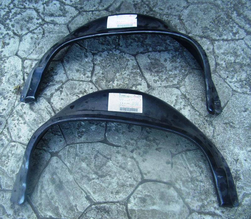 1968-1969 chevelle ss nos gm rear outer wheelhouses pair 