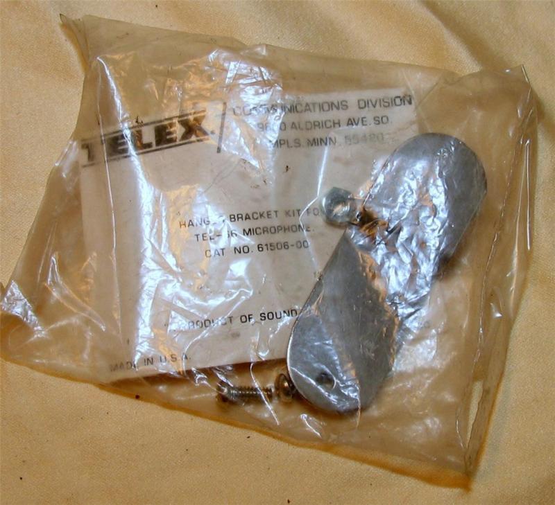 Telex 61506-00 microphone hanger bracket kit piper cessna beechcraft aircraft