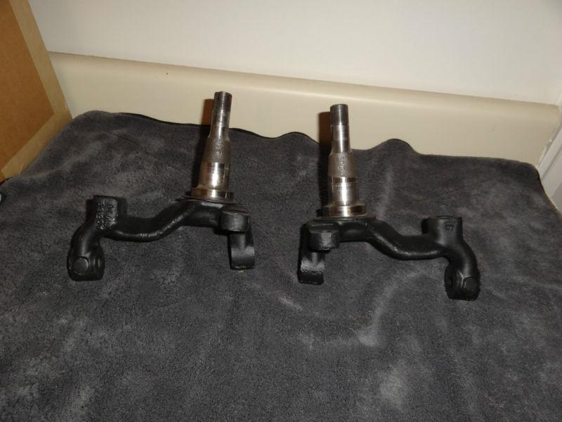 1967 Pontiac GTO Front Drum Brake Spindles (OEM), US $49.95, image 2