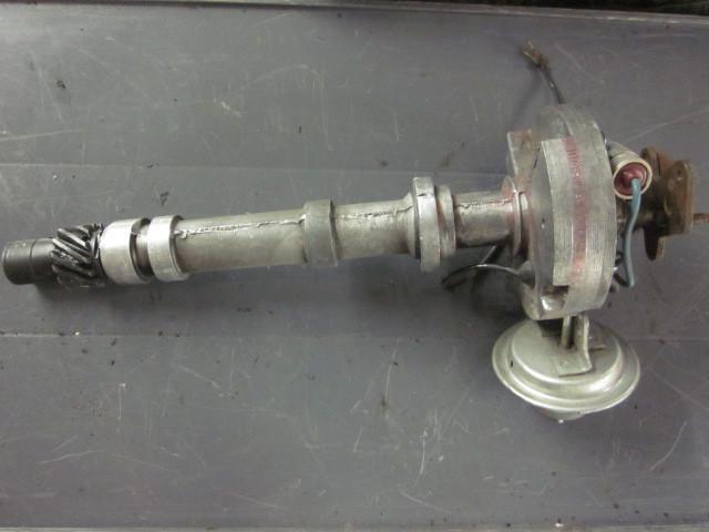 Original survivor 69 delco remy distributor 1111481 9d1 728 camaro chevelle nova