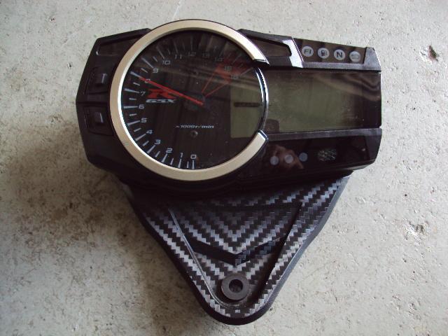 11 12 suzuki gsxr 600 750 gauges speedometer  nn