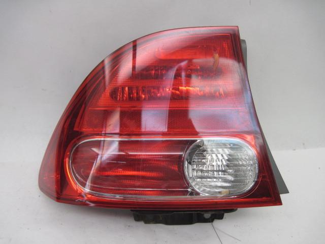 06 07 08 honda civic l. tail light sdn 4 dr qtr mtd 637944