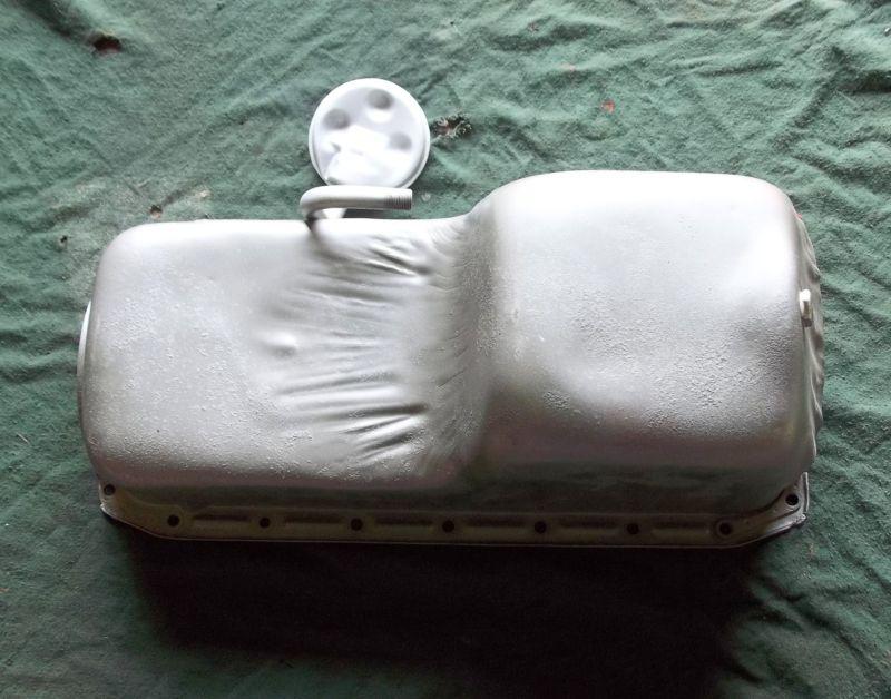 MOPAR NICE USED 360 TRUCK OR VAN OIL PAN REAR SUMP WITH SPECIAL OIL PICK UP, US $54.99, image 2