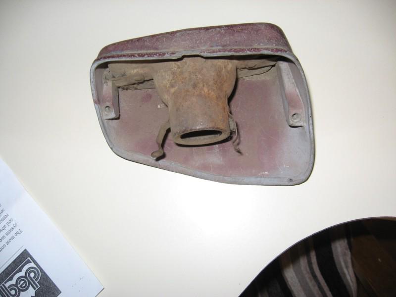 1940 Pontiac tail light housing and glass lens, US $32.00, image 3