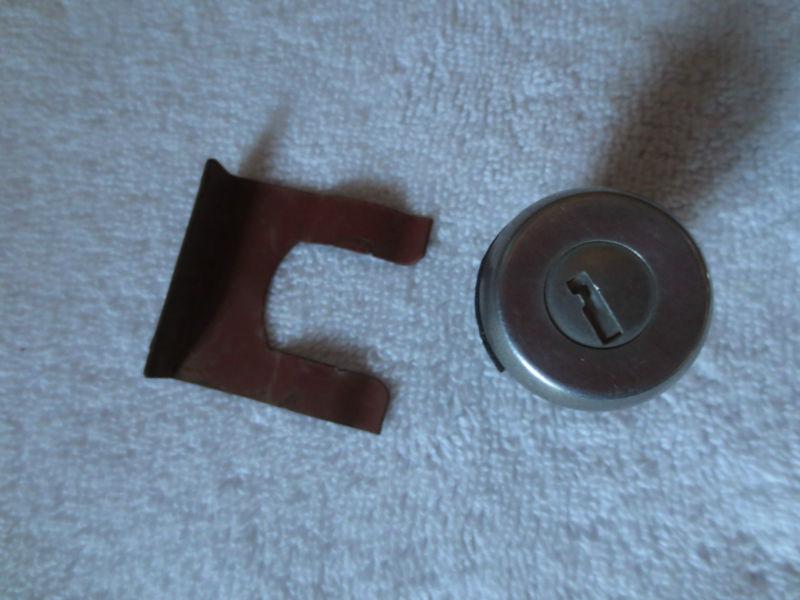 1962 Buick 225 Electra driver's side door handle and lock, US $21.95, image 3