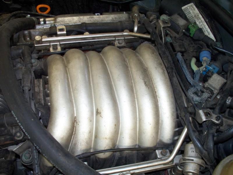 93 94 95 audi 90 air intake manifold upper