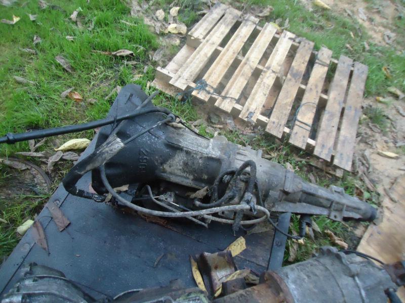 Complete 2wd transmission 4.0 ltr inline 6cyl & small block v-8 chrysler 17118