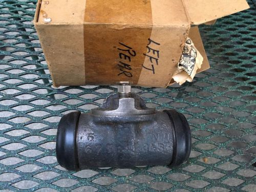 1938-39 plymouth wagner wheel brake cylinder left rear 675343 nos new