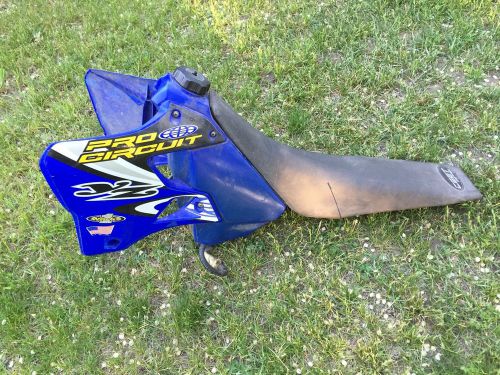 Yamaha yz125  tank seat yz 125 shrouds 2000