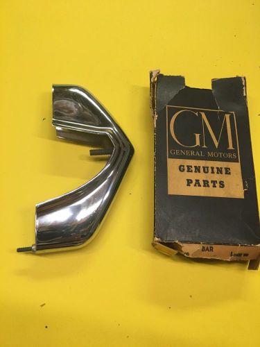 Nos 1954 chevy belair front grill tooth teeth kustom gm bar 3705246 ornament