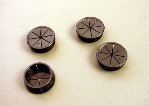 Set of four 7/8&#034; expandable black plastic grommets pg875bkx4
