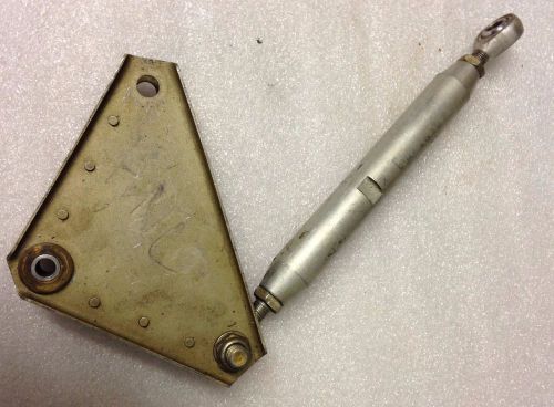 Enstrom helicopter pitch link and bellcrank