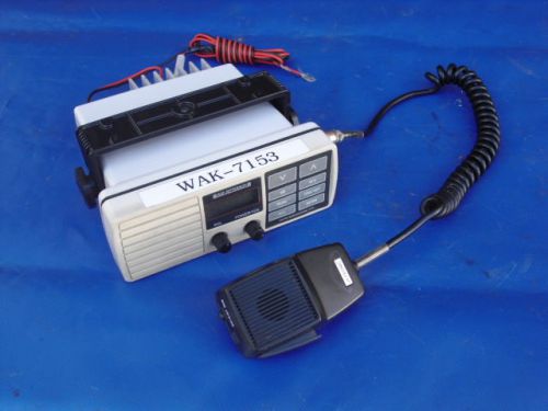 Nice ray jefferson 25 watt vhf/fm radiotelephone marine radio 6700 w/mount/mic
