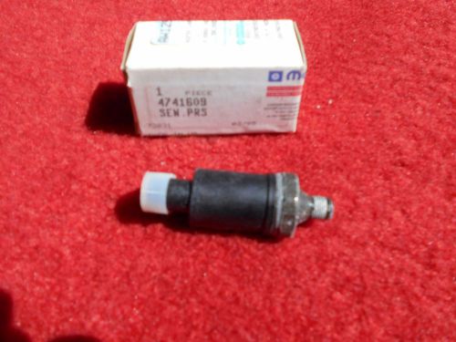 1997 dodge ram 5.9l v8 oil sender switch # 4741609