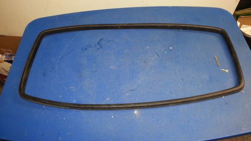 Outboard hood seal cowling shroud good part 1983-1988 suzuki dt 20 hp motor