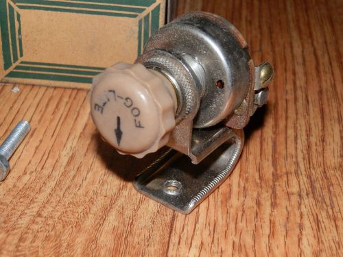 Vintage dash fog light switch with bracket vintage nos, nib