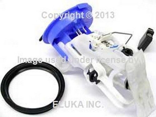 Bmw genuine fuel pump assembly with fuel level sending unit and seal right e46