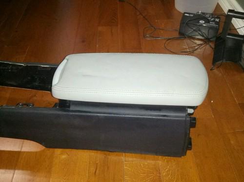 Lexus is250 is350 center console , US $225.00, image 2