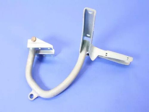 Genuine mopar tonneau cover hinge left 5104943aa